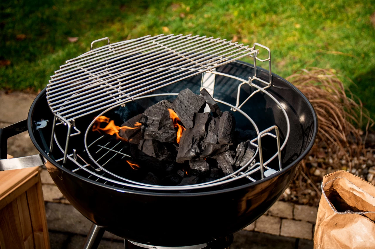 BBQ-Toro Premium Steak House Grillkohle | 20 Kg | Quebracho Blanco 4 BBQ-Toro Premium Steak House Grillkohle | 20 Kg | Quebracho Blanco – Bild 2