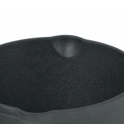 BBQ-Toro Gusseisen Stielkasserolle Mit Deckel | 2 Liter | Für Kleinere Portionen, Suppen Oder Saucen -Camping Store PAN24 stieltopf mit deckel bild5 1280x1280