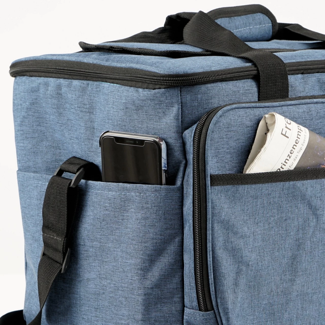 CampFeuer Kühltasche 30 Liter, Blau-meliert, Leicht Und Wasserdicht 6 CampFeuer Kühltasche 30 Liter, Blau-meliert, Leicht Und Wasserdicht – Bild 4