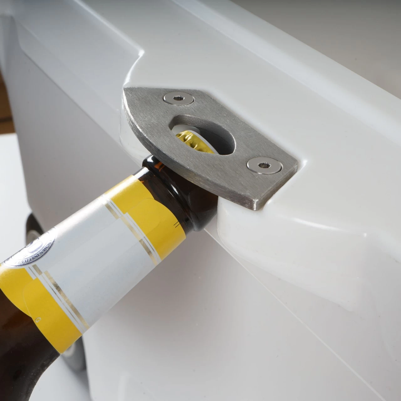 Zelsius Kühlbox Weiß 50 Liter Mit Räder | Cooling Box Für Auto Camping 10 Zelsius Kühlbox Weiß 50 Liter Mit Räder | Cooling Box Für Auto Camping – Bild 8