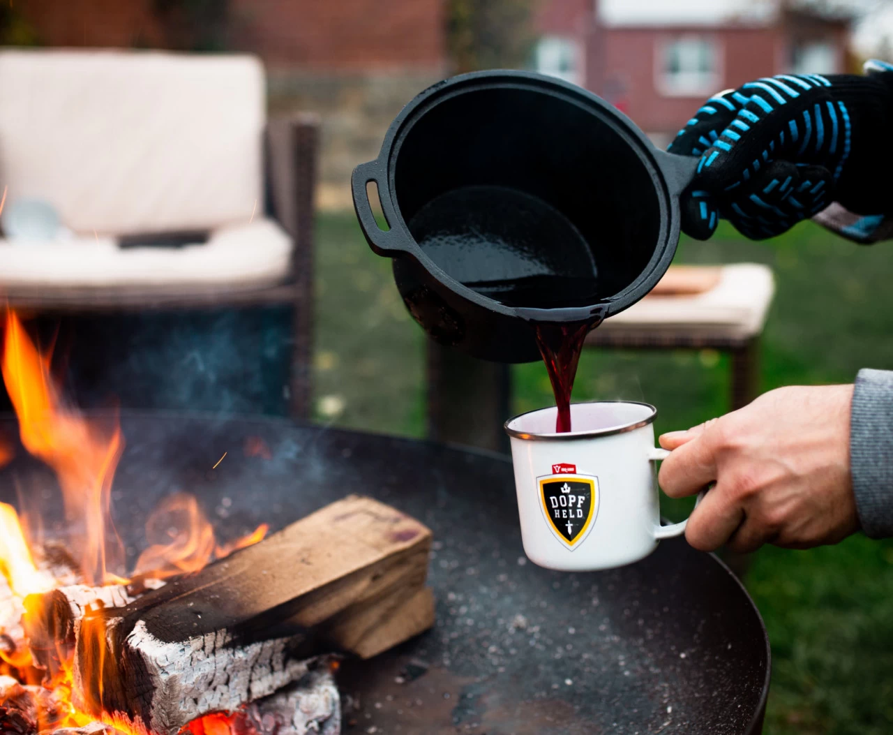 BBQ-Toro Emaille Tasse "Dopfheld" (4 Stück) | 350 Ml | Camping Emaillebecher 5 BBQ-Toro Emaille Tasse "Dopfheld" (4 Stück) | 350 Ml | Camping Emaillebecher – Bild 3