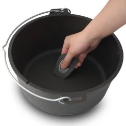 BBQ-Toro 6-teiliges Dutch Oven Set "Dopfmeister" Mit Deckelheber, Ringreiniger, Untersetzer, Schaber -Camping Store do9dm dutch oven dopfmeister bild6 2000px 1280x1280