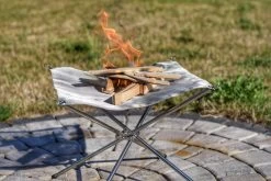 Camping Store -Camping Store fsk3 feuerpeter bild1 action 2000px 1280x1280