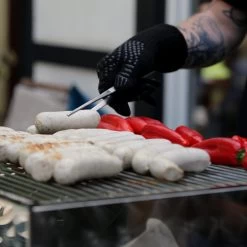 BBQ-Toro Edelstahl Gastrobräter | 3-flammig | (B) 64 X (T) 52 X (H) 27 Cm -Camping Store gb k1103a gastrobraeter actionbild 1280x1280