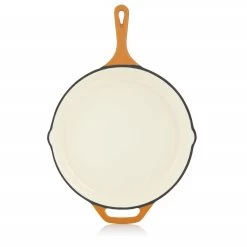 Mahlzeit Gusseisenpfanne Mit Deckel Emailliert | Ø 29,5 Cm | Sunny Orange | Mit Zwei Ausgießern 10 Mahlzeit Gusseisenpfanne Mit Deckel Emailliert | Ø 29,5 Cm | Sunny Orange | Mit Zwei Ausgießern -Camping Store gpfa30eo gusseisenpfanne emailliert mit glasdeckel bild2 2000px 1280x1280