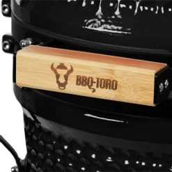 BBQ-Toro Kamado Grill Holzkohlegrill Ø 32 Cm "HAIIRO" Mit Grillrost Und Thermometer, Schwarz -Camping Store kama13s kamado kuro bild3 2000px 1280x1280
