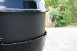 BBQ-Toro Grillspieß-Set Für Ø 57 Cm Kugelgrill Mit Grillkörper, Spieß, Motor Und Fleischnadeln -Camping Store r55sps grillspiess bild4 big 1280x1280 1